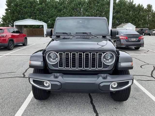 2025 Jeep Wrangler 4-Door Sahara 4x4