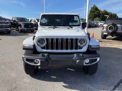 2025 Jeep Wrangler Sahara