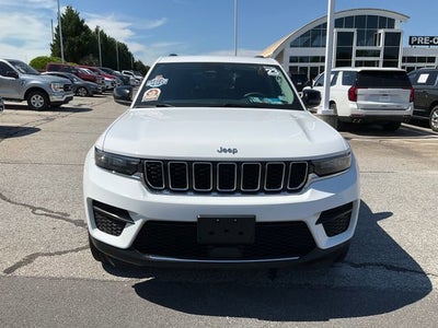 2023 Jeep Grand Cherokee Laredo 4x4