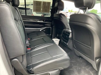 2022 Jeep Wagoneer Series II