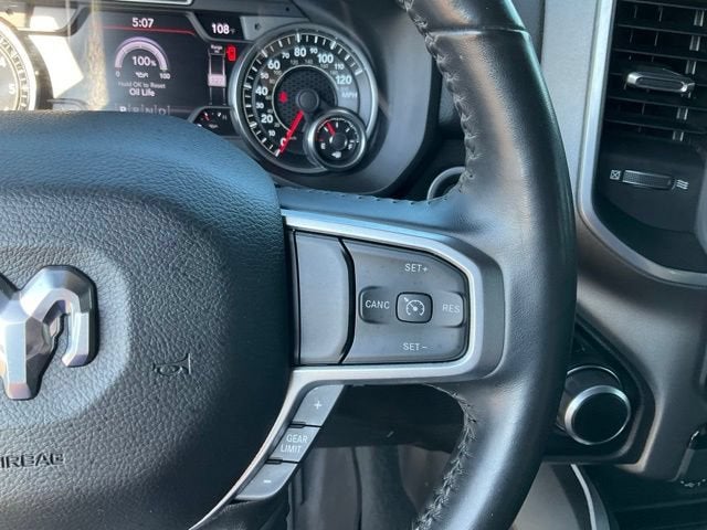 2022 RAM 1500 Big Horn Crew Cab 4x4 5'7" Box