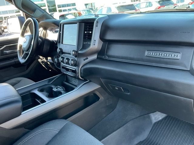 2022 RAM 1500 Big Horn Crew Cab 4x4 5'7" Box