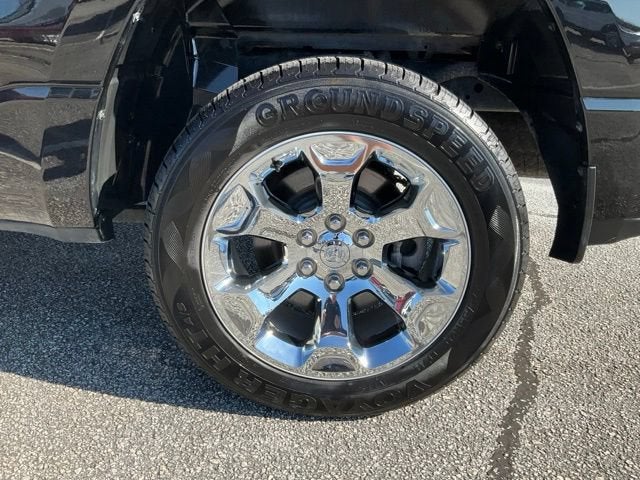 2022 RAM 1500 Big Horn Crew Cab 4x4 5'7" Box