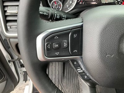 2025 RAM 1500 Big Horn Crew Cab 4x4 6'4" Box