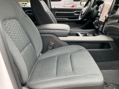 2025 RAM 1500 Big Horn Crew Cab 4x4 6'4" Box