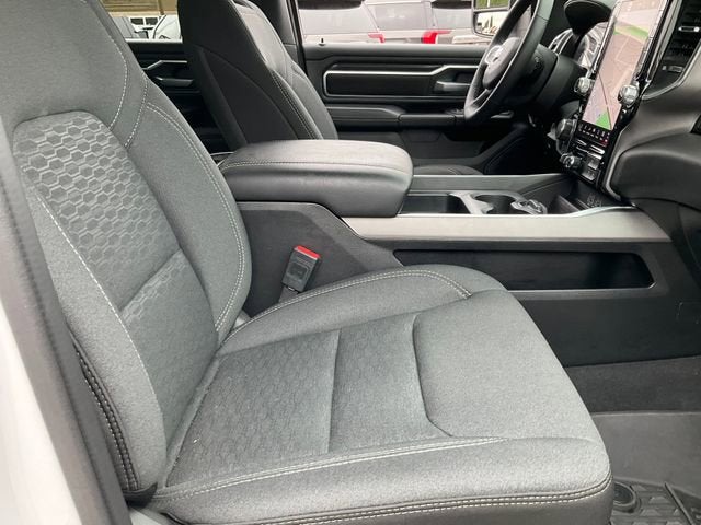 2025 RAM 1500 Big Horn Crew Cab 4x4 6'4" Box