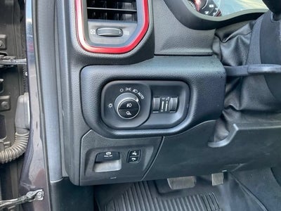 2019 RAM 1500 Rebel Crew Cab 4x4 5'7" Box