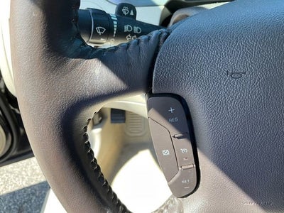 2011 Cadillac DTS Base