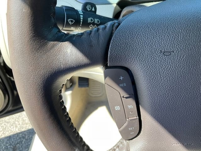 2011 Cadillac DTS Base