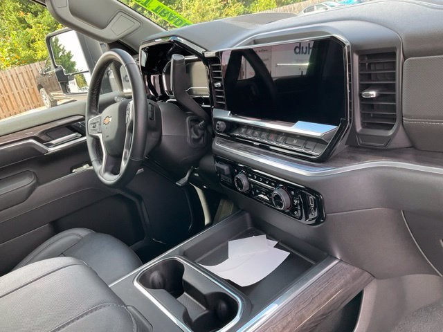 2025 Chevrolet Silverado 3500 HD LTZ DRW