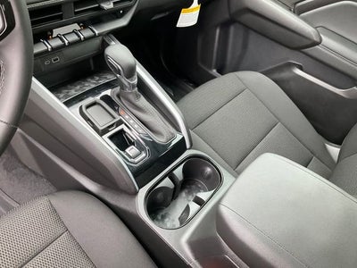 2025 Chevrolet Colorado WT/LT