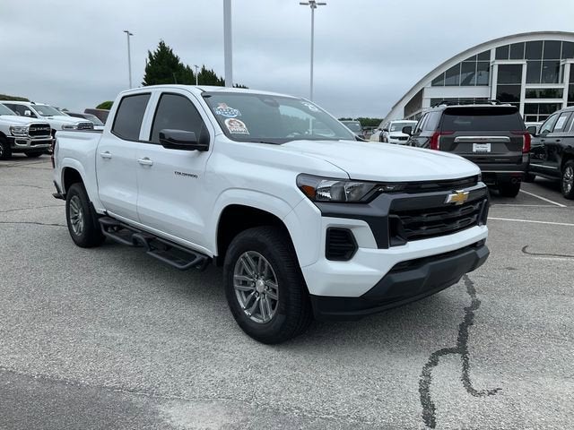 2025 Chevrolet Colorado WT/LT