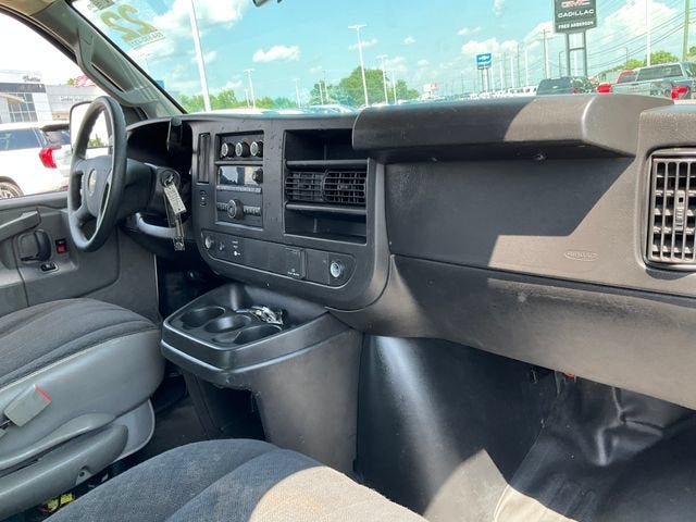 2022 Chevrolet Express Cargo 2500 WT