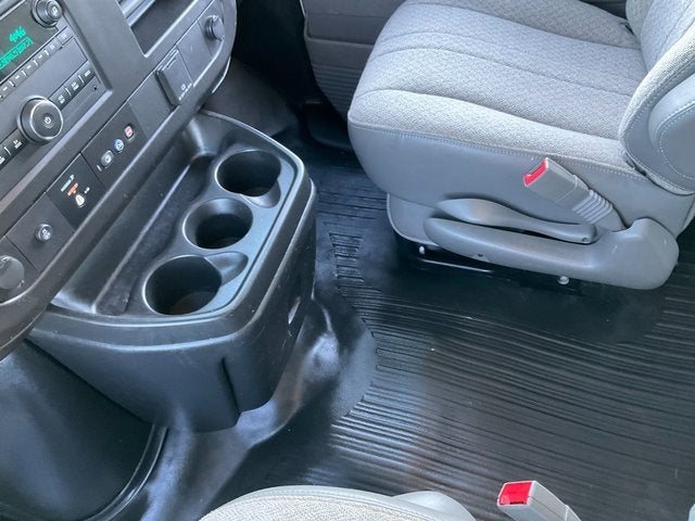 2022 GMC Savana Cutaway 3500 Gas