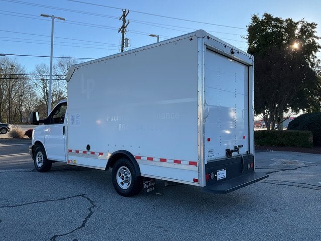 2022 GMC Savana Cutaway 3500 Gas