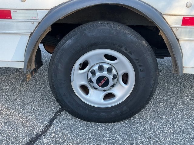 2022 GMC Savana Cutaway 3500 Gas