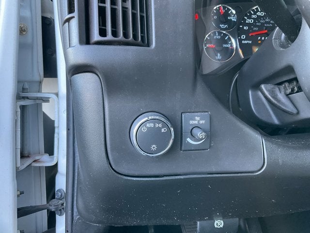 2022 GMC Savana Cutaway 3500 Gas