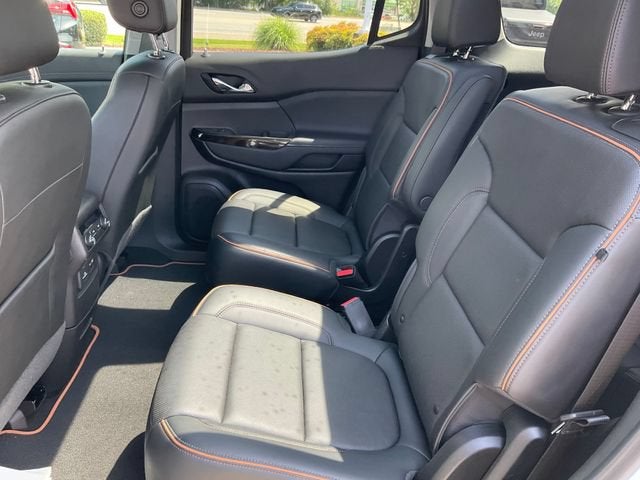 2021 GMC Acadia AT4