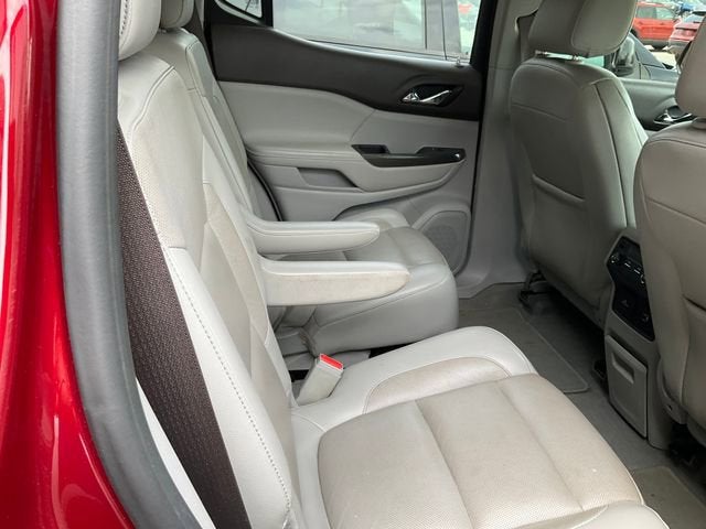 2017 GMC Acadia SLT