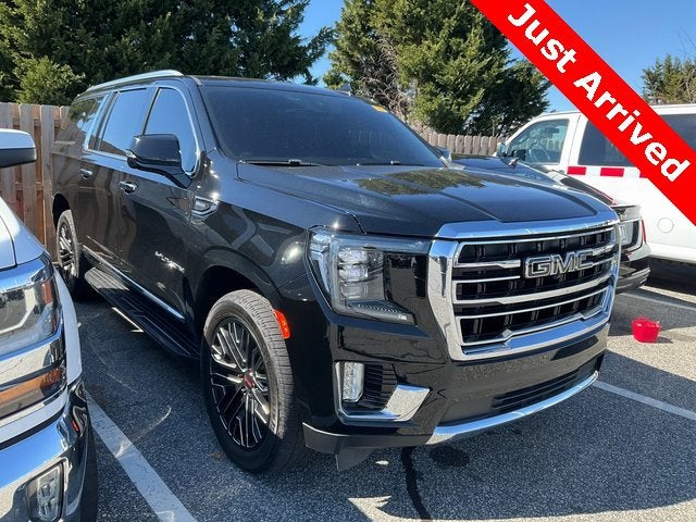 2022 GMC Yukon XL SLT