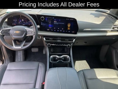 2025 Chevrolet Traverse LT
