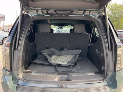 2025 Chevrolet Suburban RST