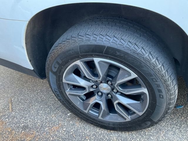 2022 Chevrolet Suburban LT