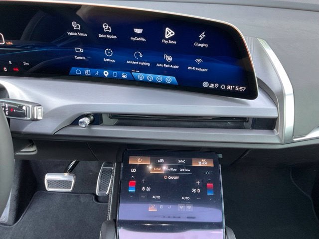 2027 Cadillac VISTIQ Luxury