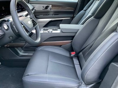 2027 Cadillac VISTIQ Luxury