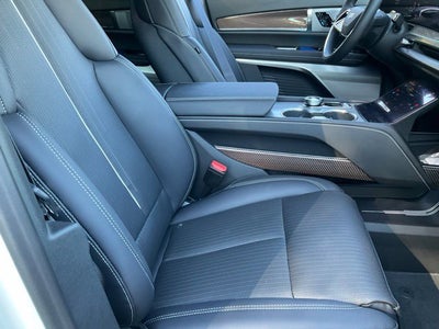 2027 Cadillac VISTIQ Sport