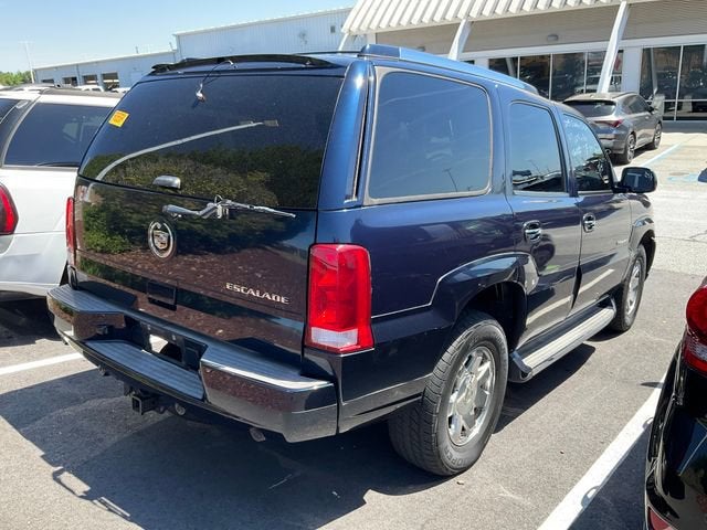 2005 Cadillac Escalade Standard