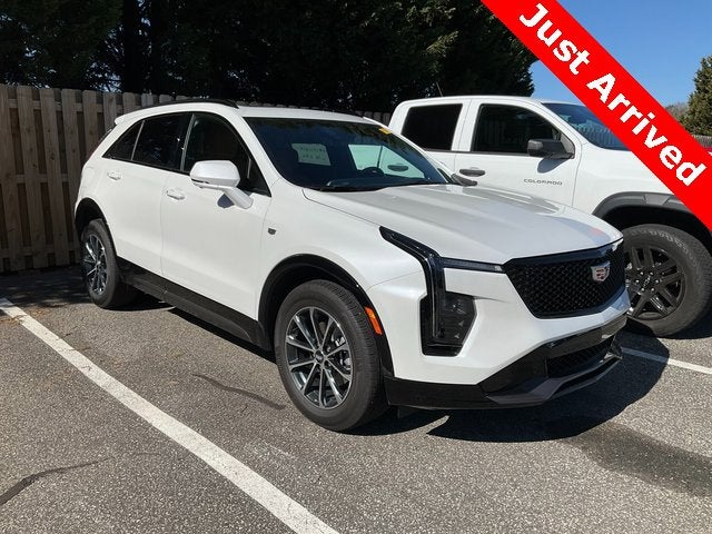 2025 Cadillac XT4 Sport