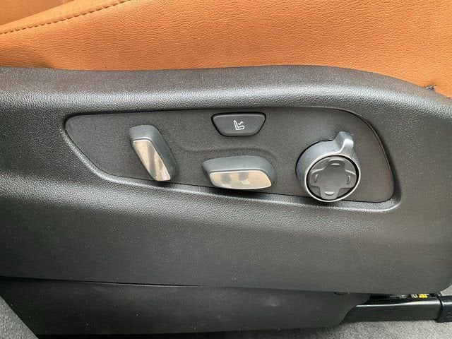 2025 Cadillac XT4 Sport