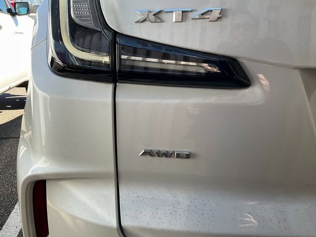 2025 Cadillac XT4 Sport