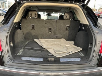 2017 Cadillac XT5 Luxury FWD