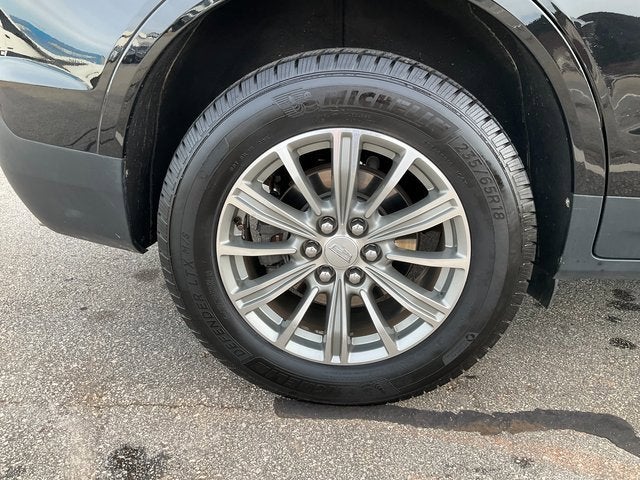 2017 Cadillac XT5 Luxury FWD