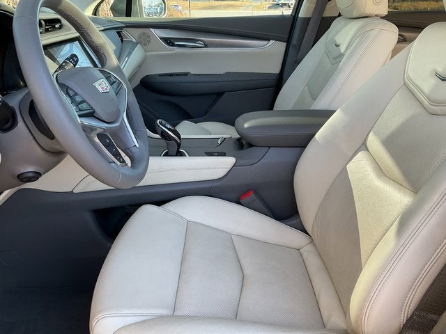 2018 Cadillac XT5 Luxury FWD