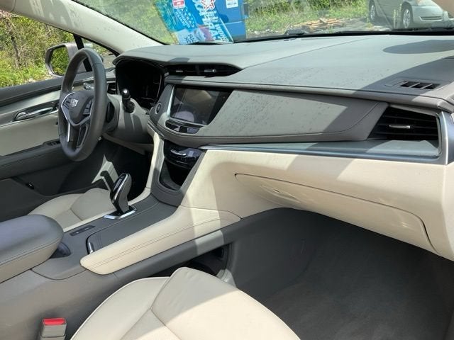 2018 Cadillac XT5 Premium Luxury FWD
