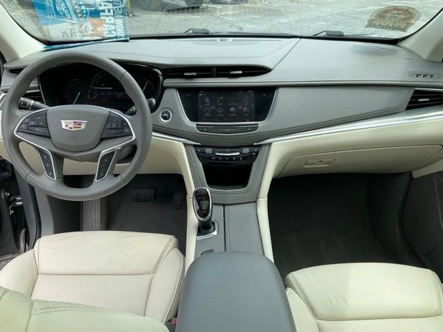 2018 Cadillac XT5 Premium Luxury FWD