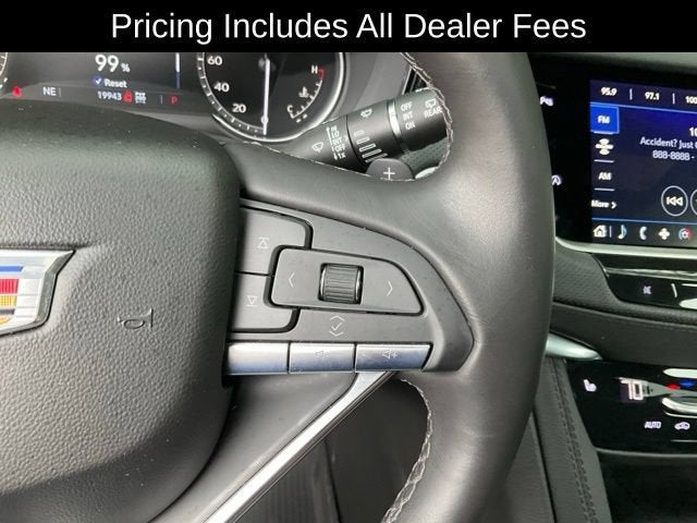2024 Cadillac XT6 Luxury