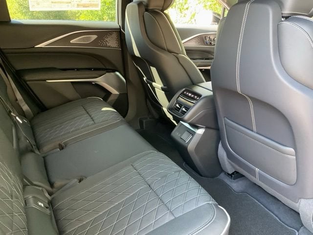 2027 Cadillac LYRIQ Signature Luxury