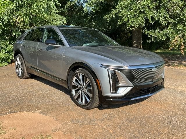 2027 Cadillac LYRIQ Signature Luxury