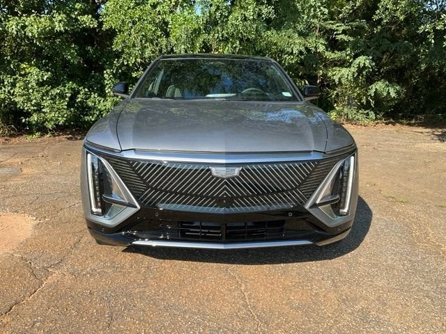 2027 Cadillac LYRIQ Signature Luxury