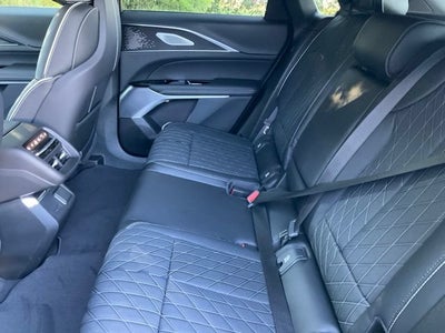 2027 Cadillac LYRIQ Signature Luxury