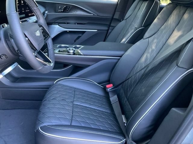 2027 Cadillac LYRIQ Signature Luxury