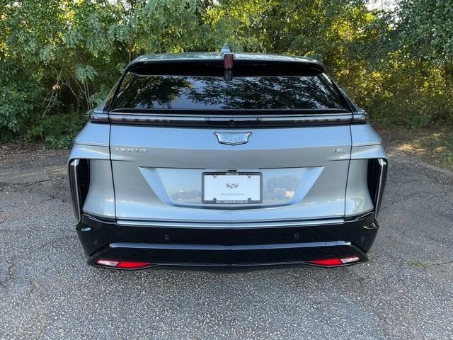 2027 Cadillac LYRIQ Signature Luxury