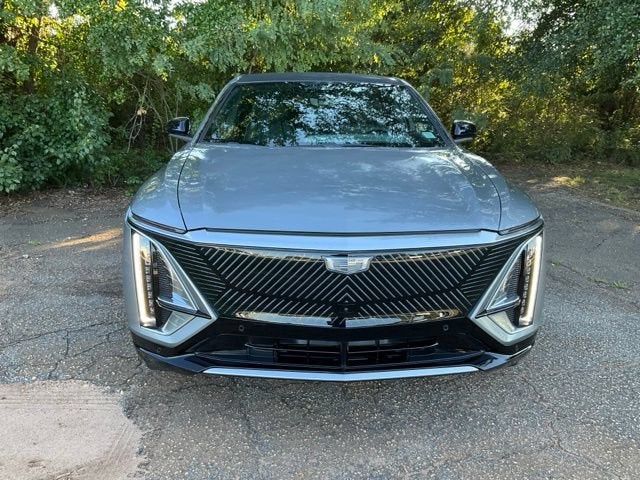 2027 Cadillac LYRIQ Signature Luxury