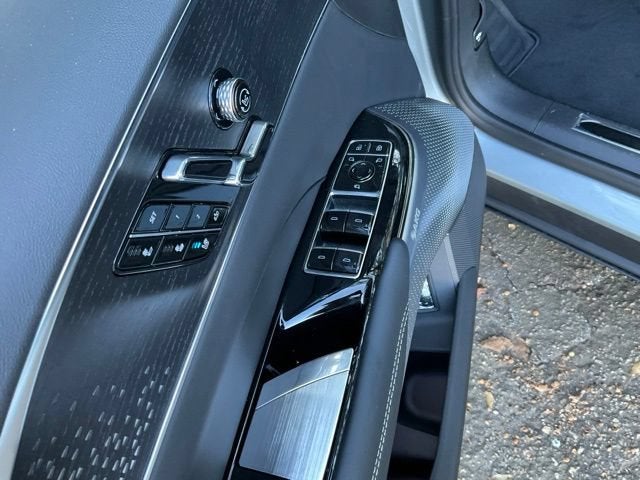 2027 Cadillac LYRIQ Signature Luxury