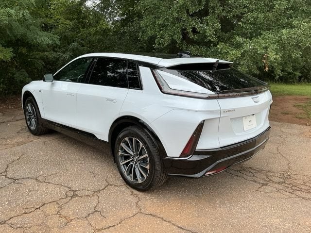2026 Cadillac LYRIQ Premium Sport