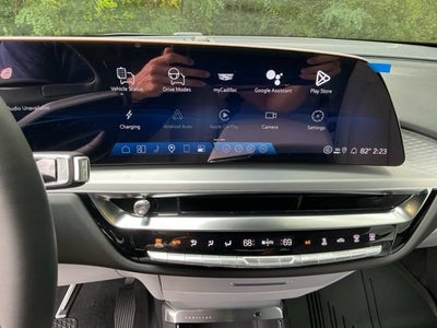 2026 Cadillac LYRIQ Premium Sport